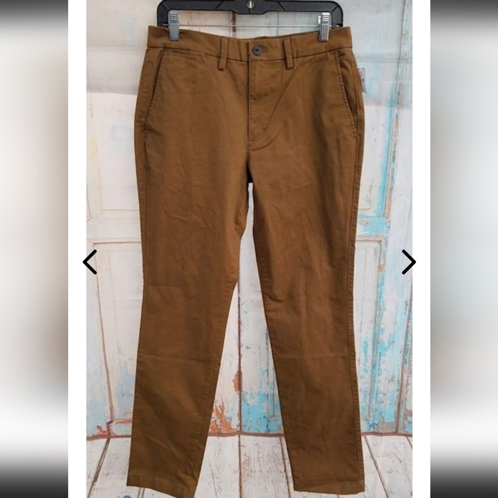 GAP Men's Khaki Slim Leg Flat Front Slash Pocket Chino Pants Size 30X32